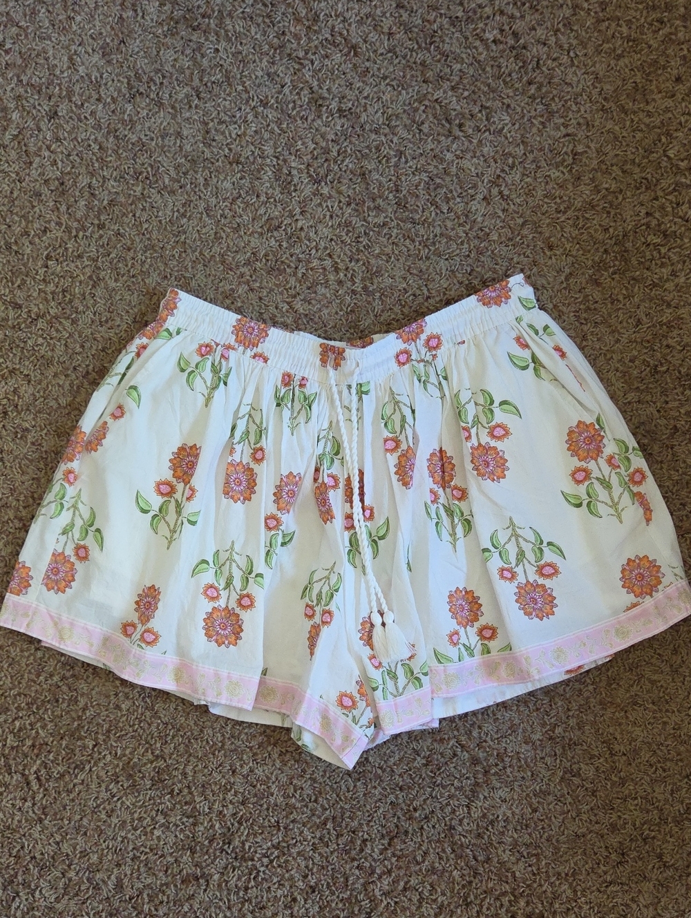 Old Navy White Floral Drawstring Shorts